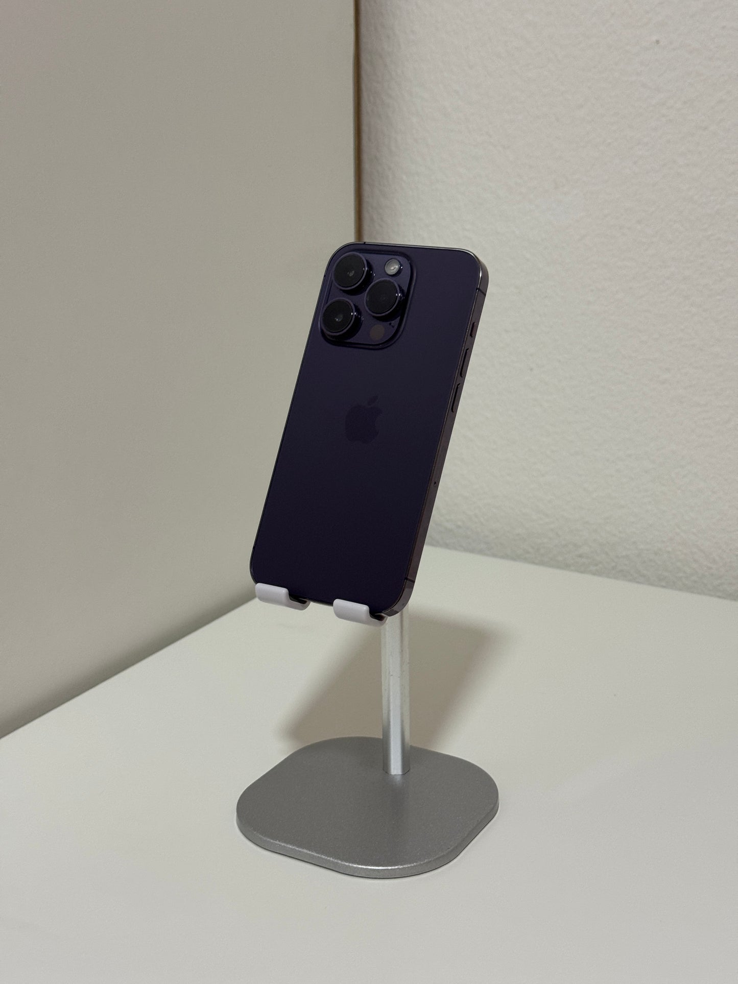 iPhone 14 Pro Dunkellila, 256Gb Speicher