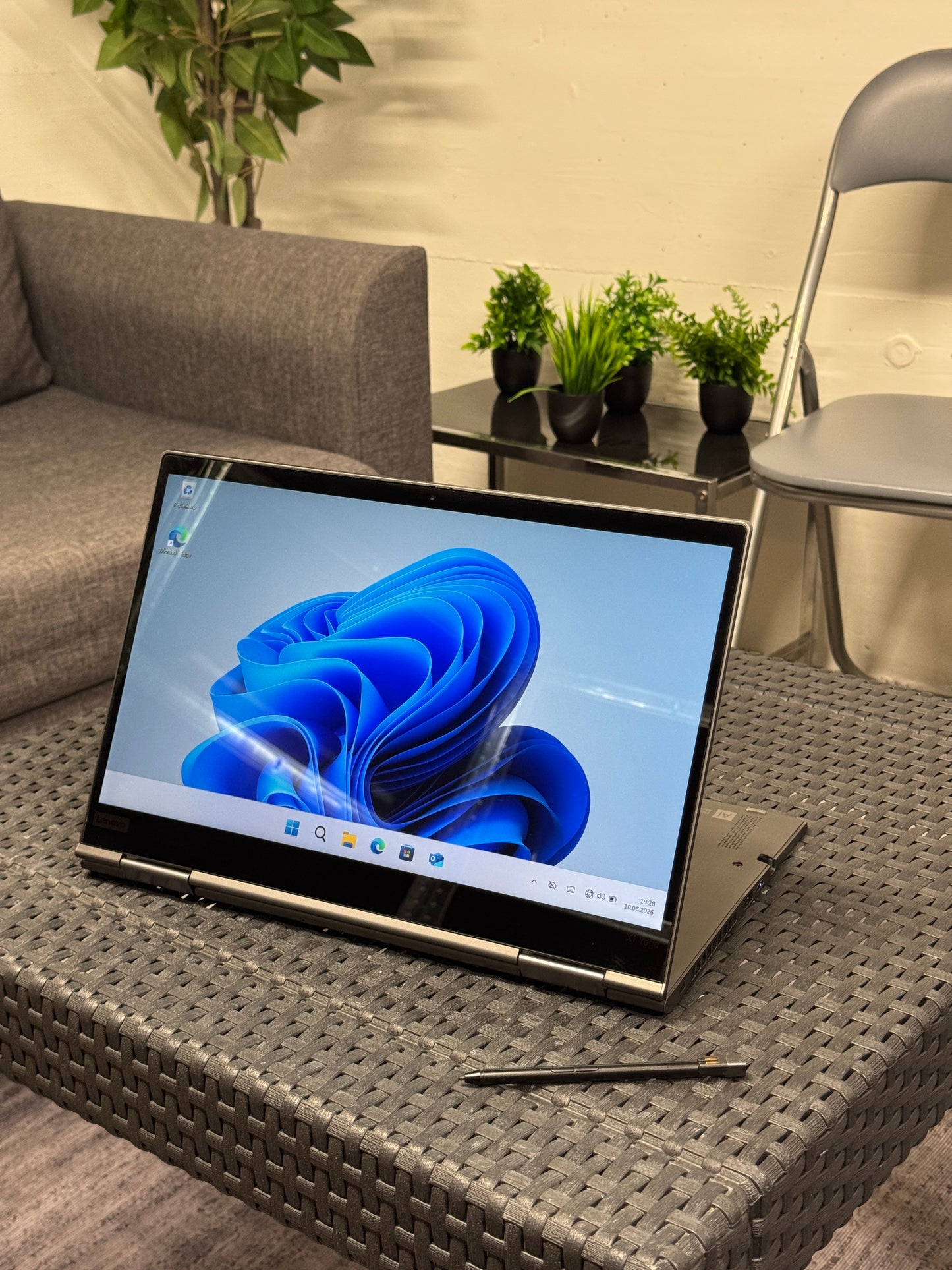 Lenovo Thinkpad X1 Yoga Gen5, i7-10510U, 16GB RAM, 512 SSD