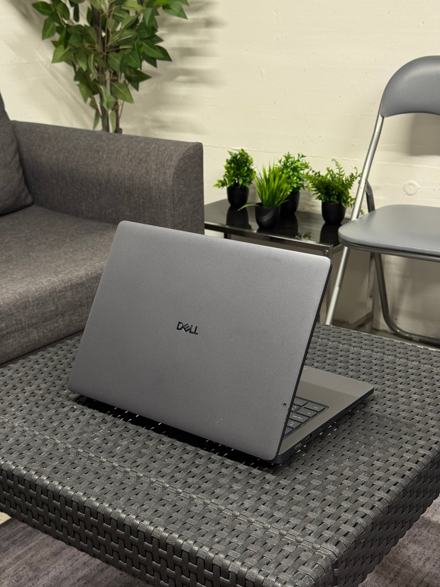 Dell Pro Max 14, Ultra 7 255H, 16GB RAM, 512 GB SSD