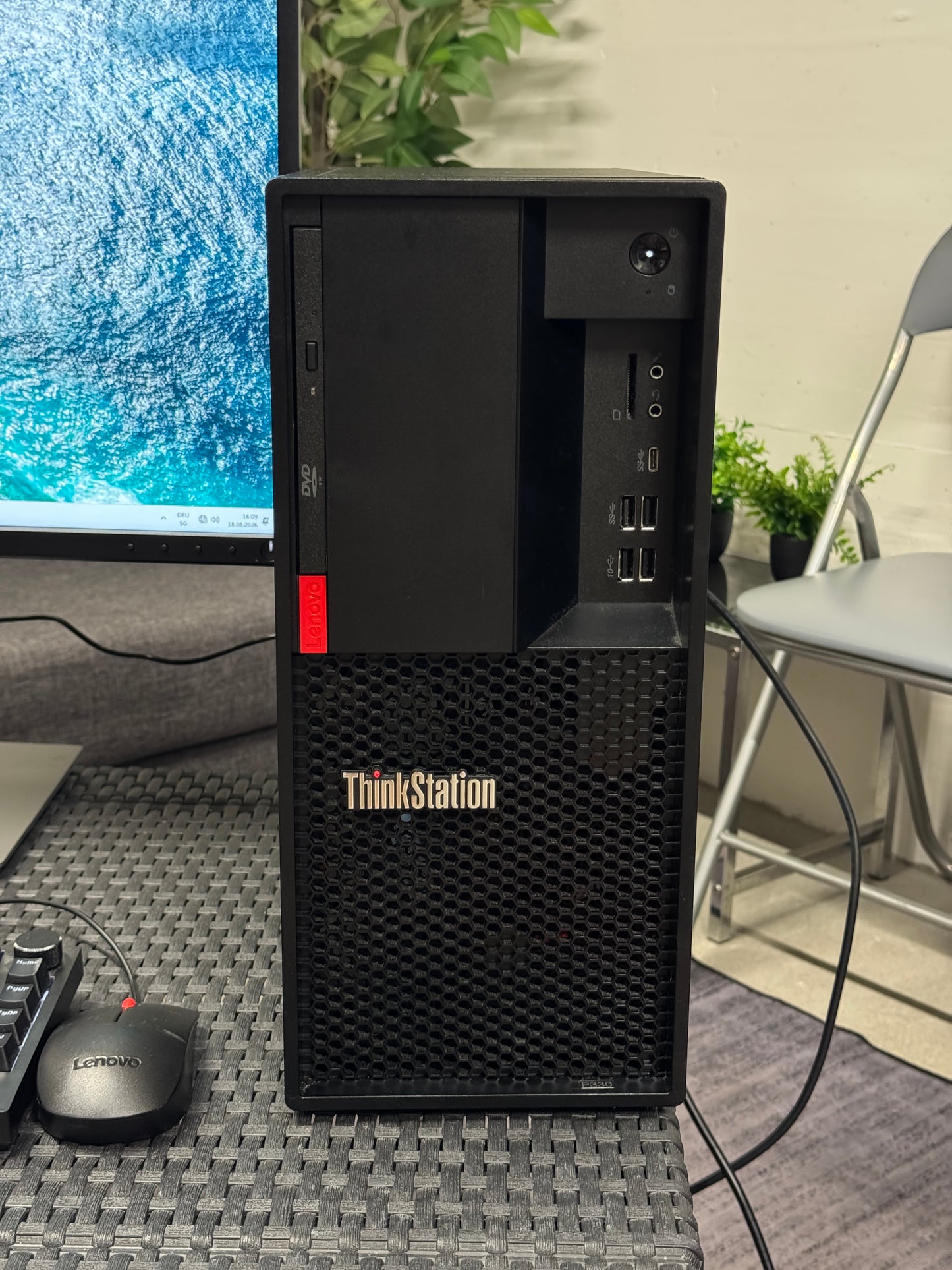 Lenovo ThinkStation P330, i7-9700, 16GB RAM, GPU Nvidia Quadro P2000 Setup