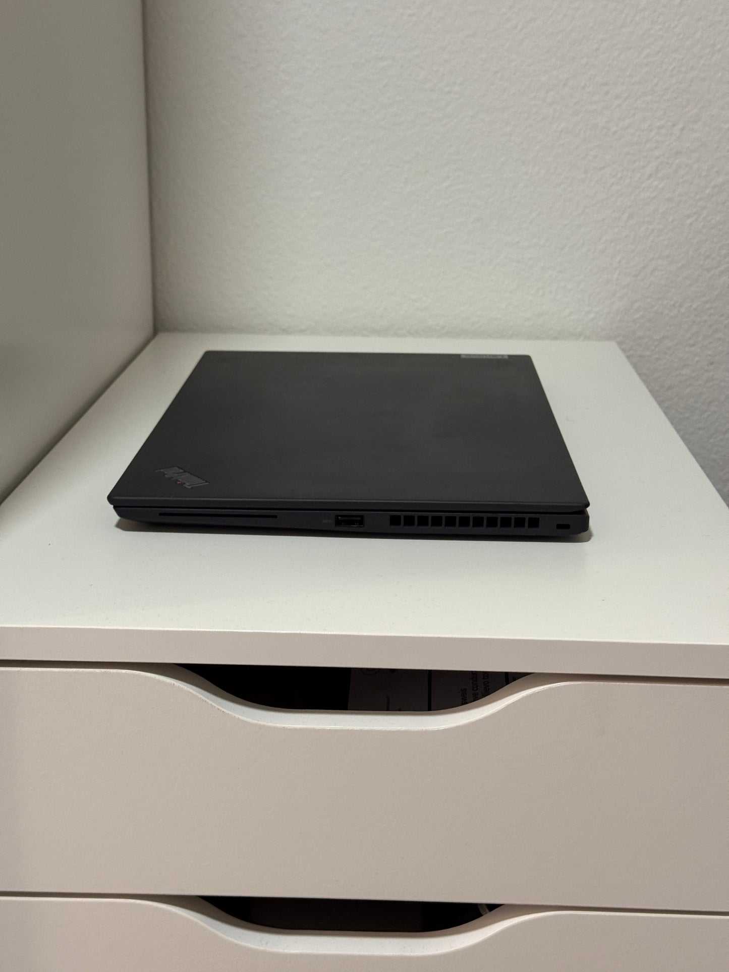 Lenovo Thinkpad T14s Gen2, i5-11th, 16GB RAM, 256GB SSD
